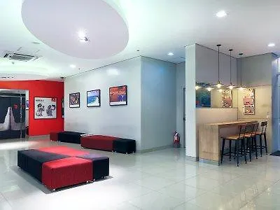 Red Planet Ortigas Hotel Mandaluyong