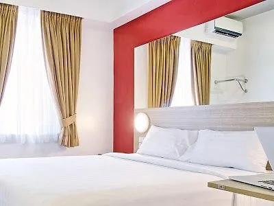 ***  Red Planet Ortigas Hotel Mandaluyong Philippines