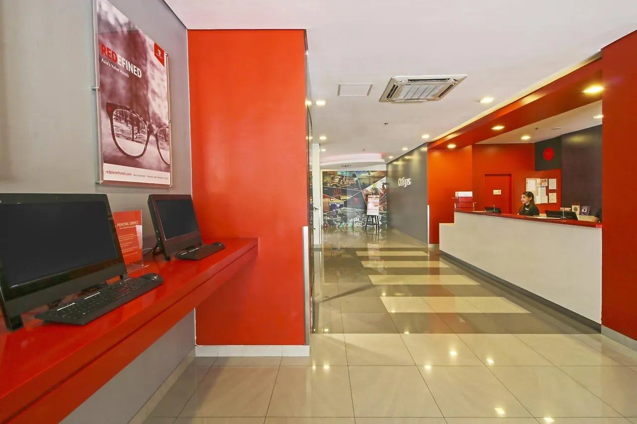 Red Planet Ortigas Hotel Mandaluyong